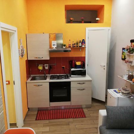 نابولي B&B Simy المظهر الخارجي الصورة