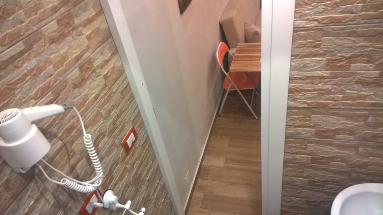 نابولي B&B Simy المظهر الخارجي الصورة